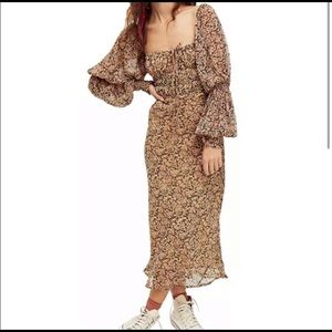 Like New Free People Aglow Midi Dress !!